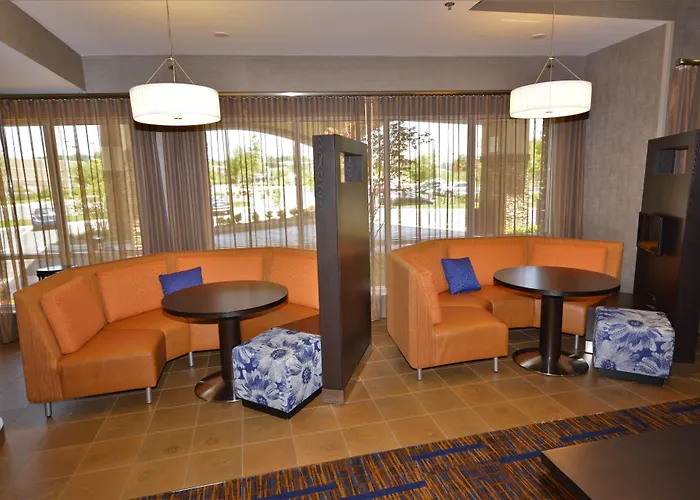 Courtyard By Marriott Asheville Airport